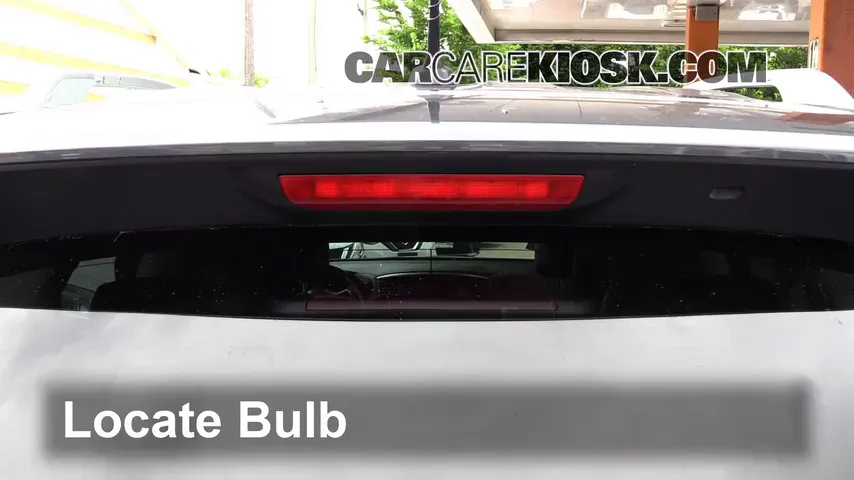 2014 Nissan Pathfinder SL Hybrid 2.5L 4 Cyl. Supercharged Lights Center Brake Light (replace bulb)